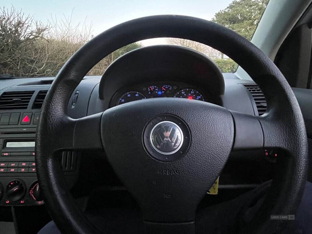 Feb 2007 Volkswagen Polo 1.4 S 80 5dr