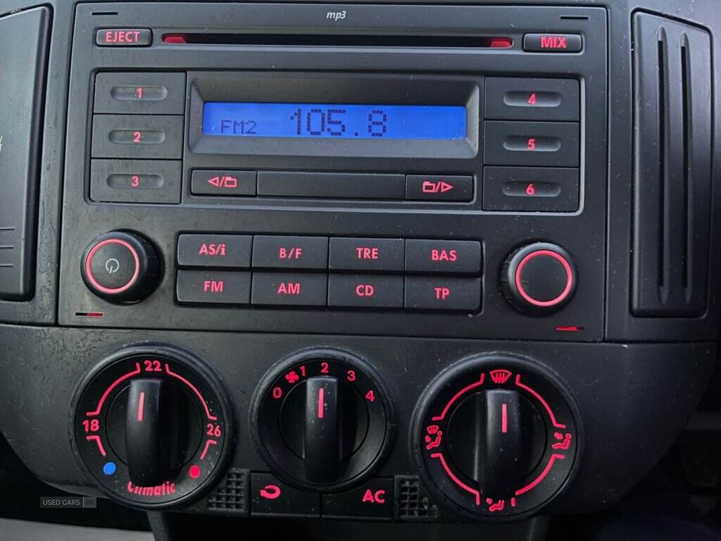 Feb 2007 Volkswagen Polo 1.4 S 80 5dr