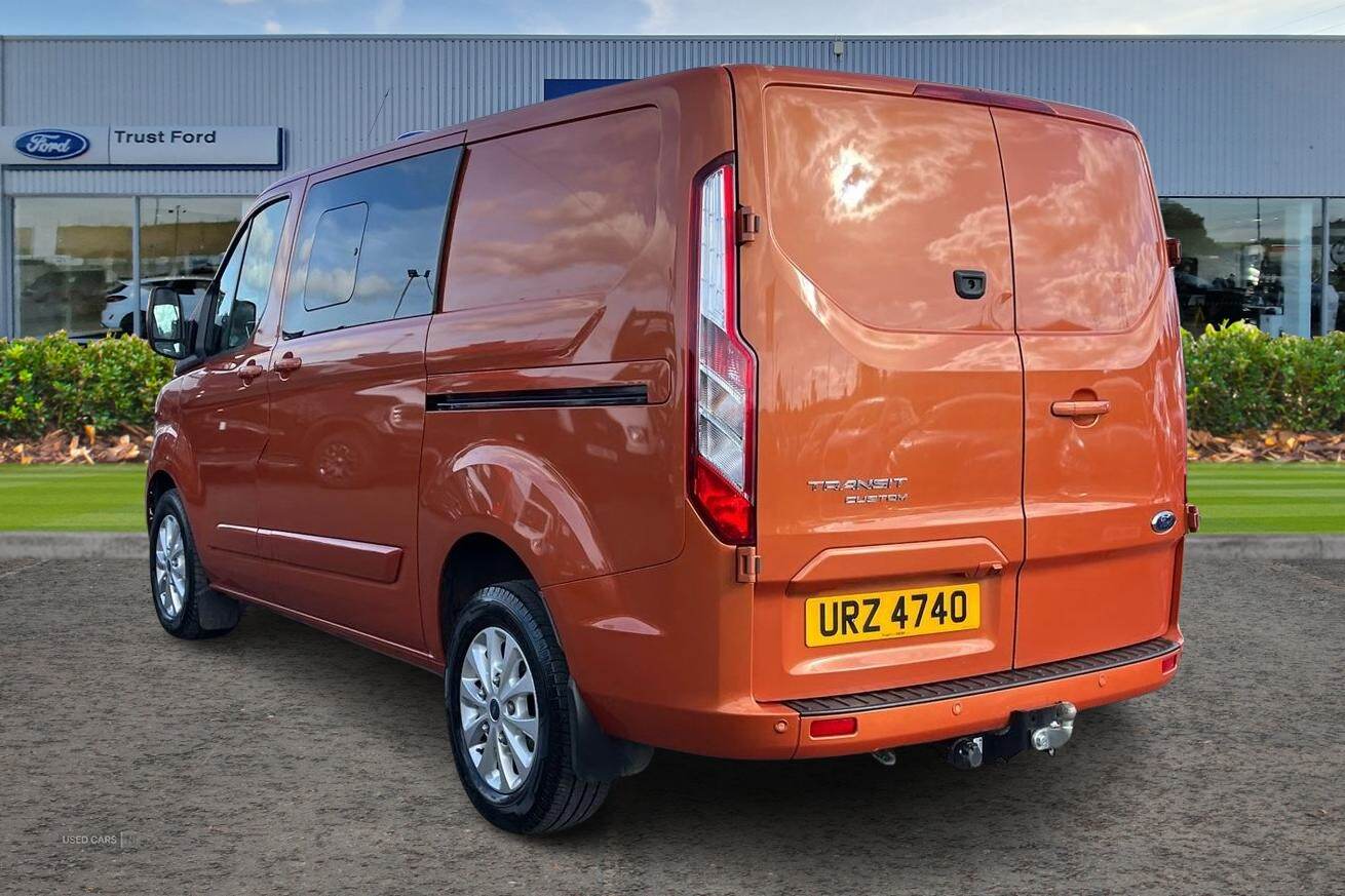 Feb 2023 Ford Transit Custom 2.0 EcoBlue 130ps Low Roof D/Cab Limited Van