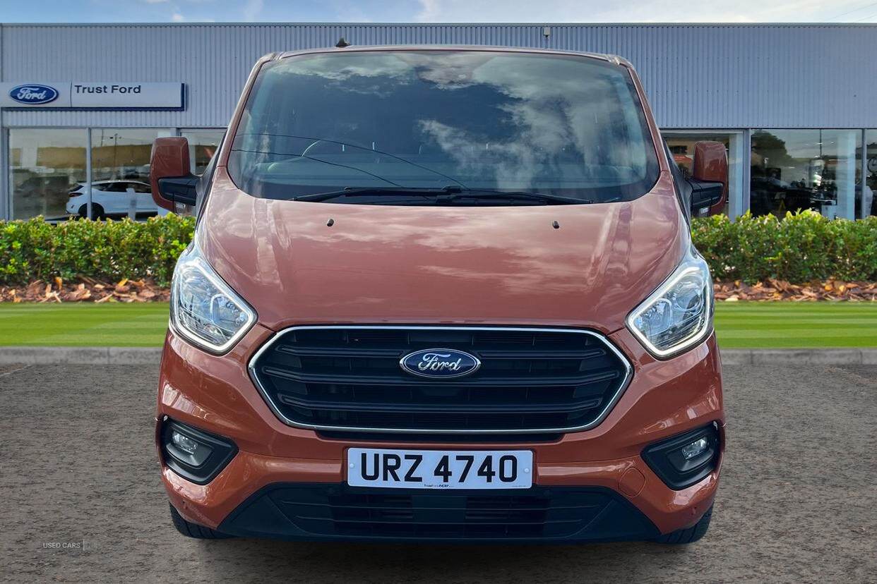 Feb 2023 Ford Transit Custom 2.0 EcoBlue 130ps Low Roof D/Cab Limited Van