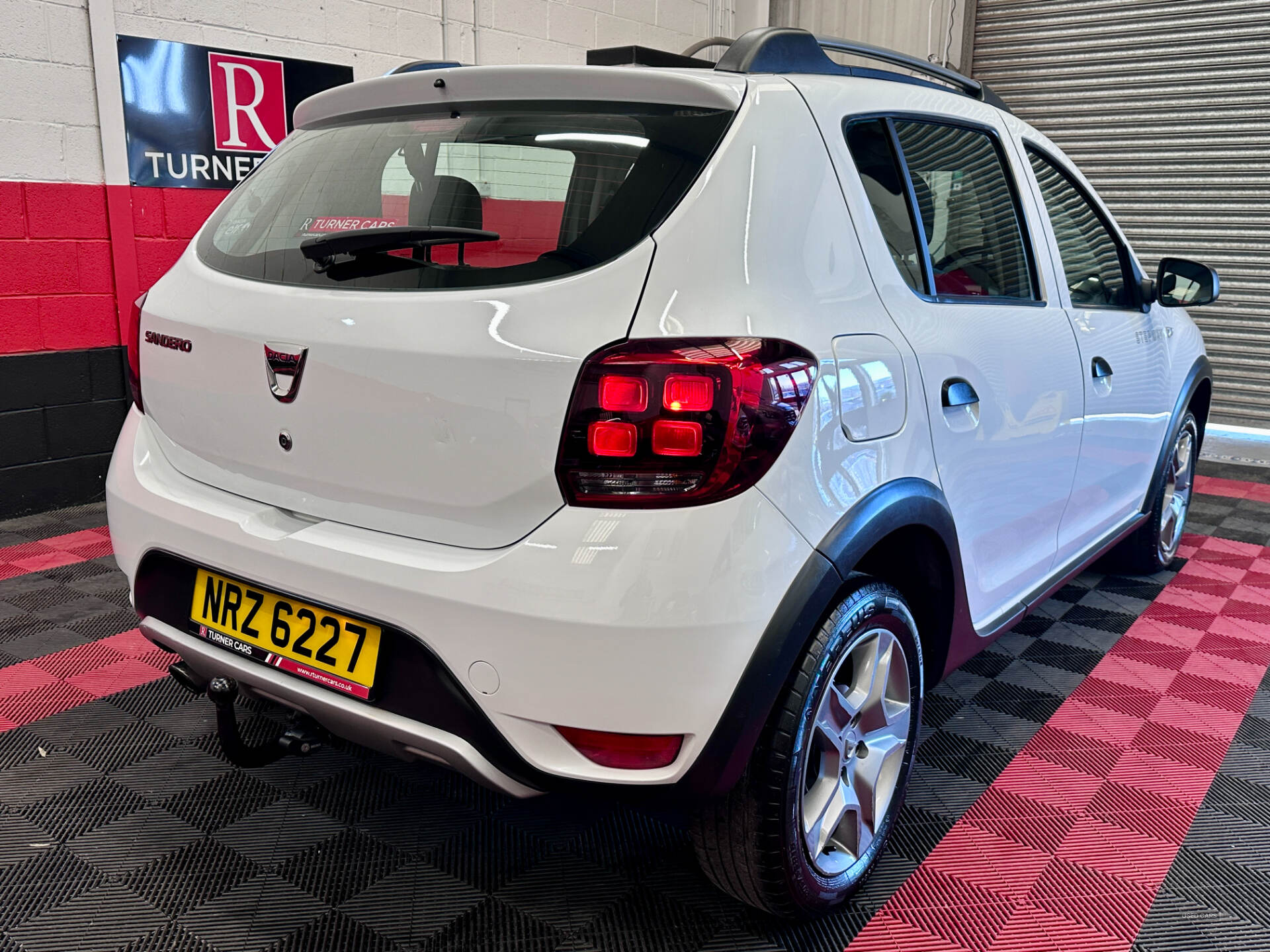 Mar 2018 Dacia Sandero Stepway 0.9 TCe Ambiance 5dr