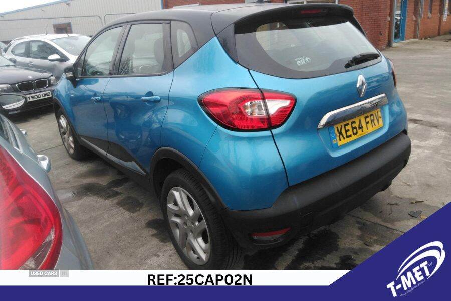 Feb 2015 Renault Captur 1.5 dCi 90 Dynamique MediaNav 5dr EDC