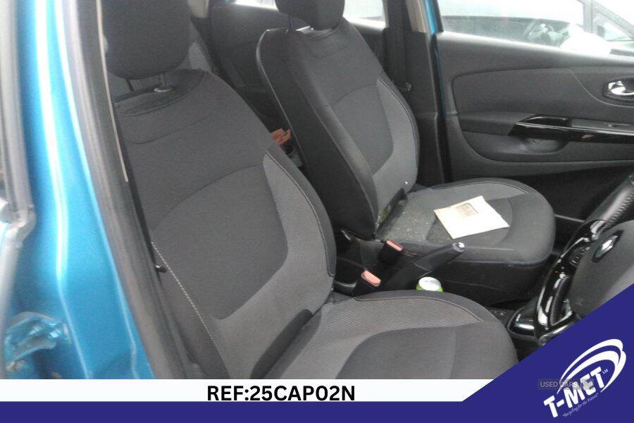 Feb 2015 Renault Captur 1.5 dCi 90 Dynamique MediaNav 5dr EDC