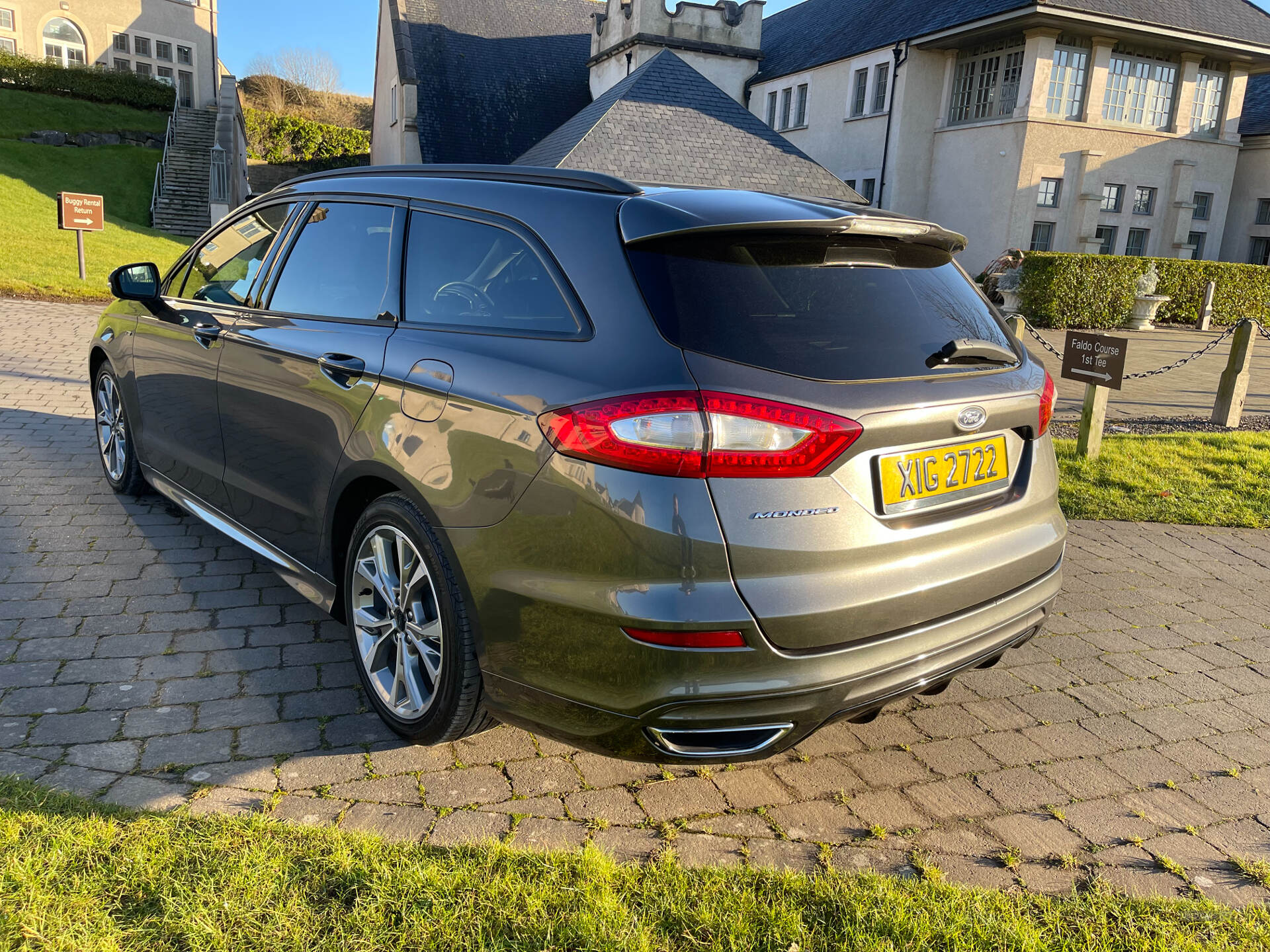 Oct 2017 Ford Mondeo 2.0 TDCi 180 ST-Line 5dr