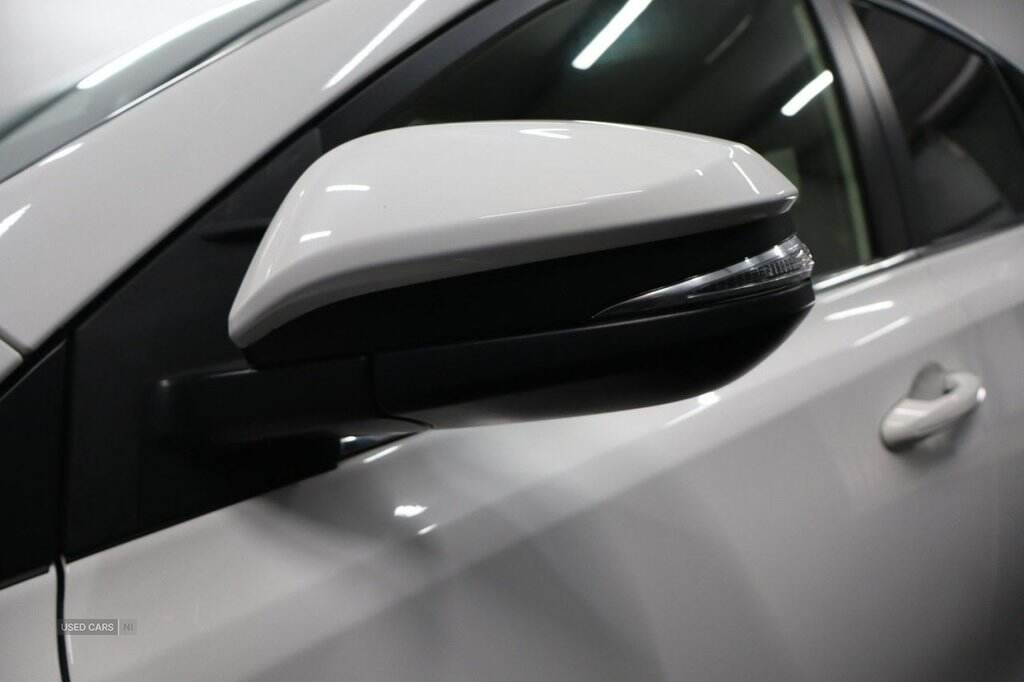 May 2016 Toyota RAV4 2.0 D-4D Icon 5dr 2WD