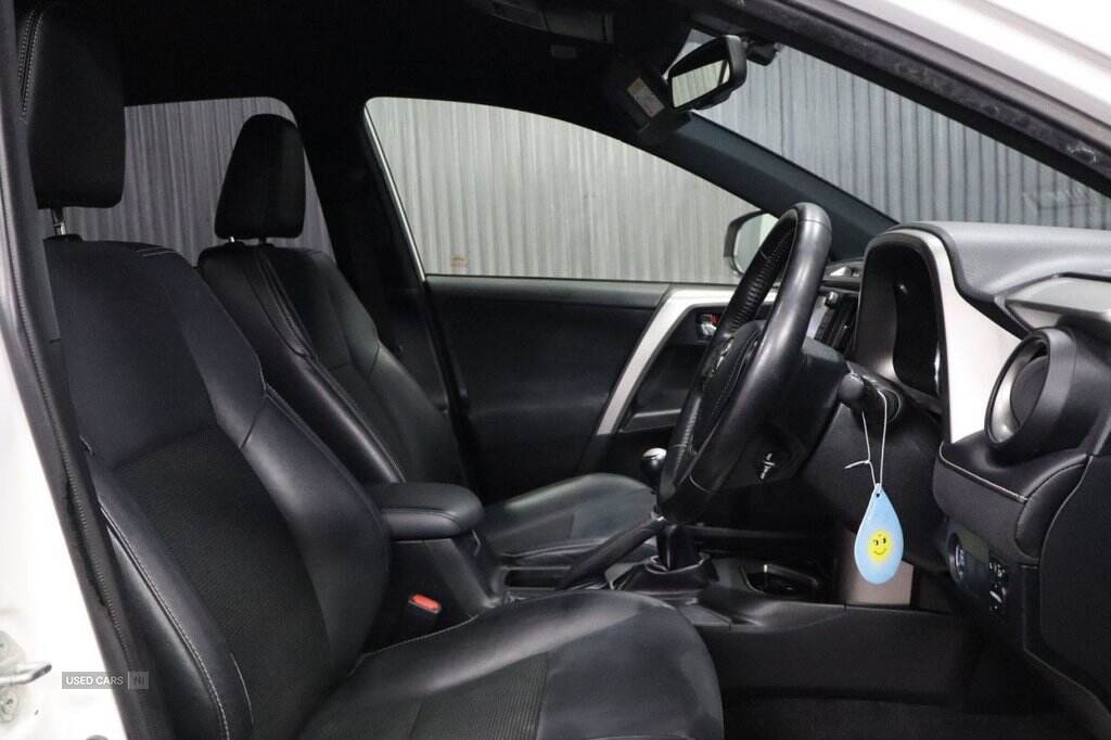 May 2016 Toyota RAV4 2.0 D-4D Icon 5dr 2WD