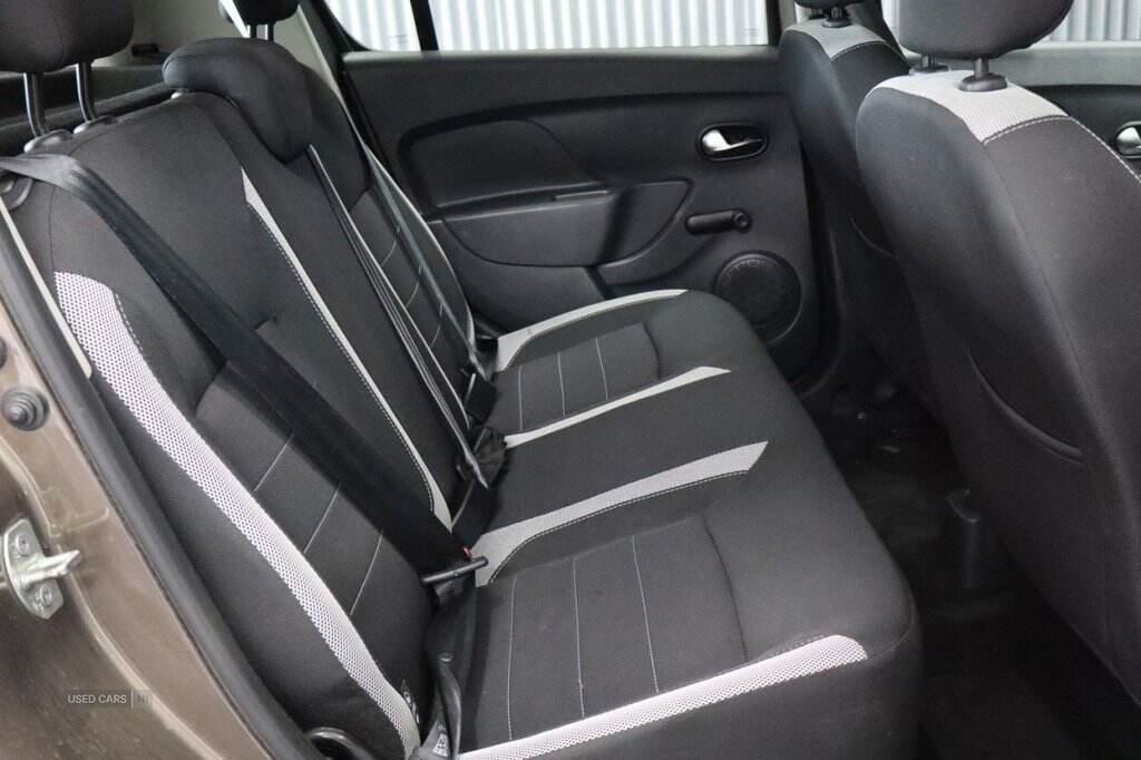 Mar 2021 Dacia Sandero Stepway 1.5 Blue dCi Essential 5dr