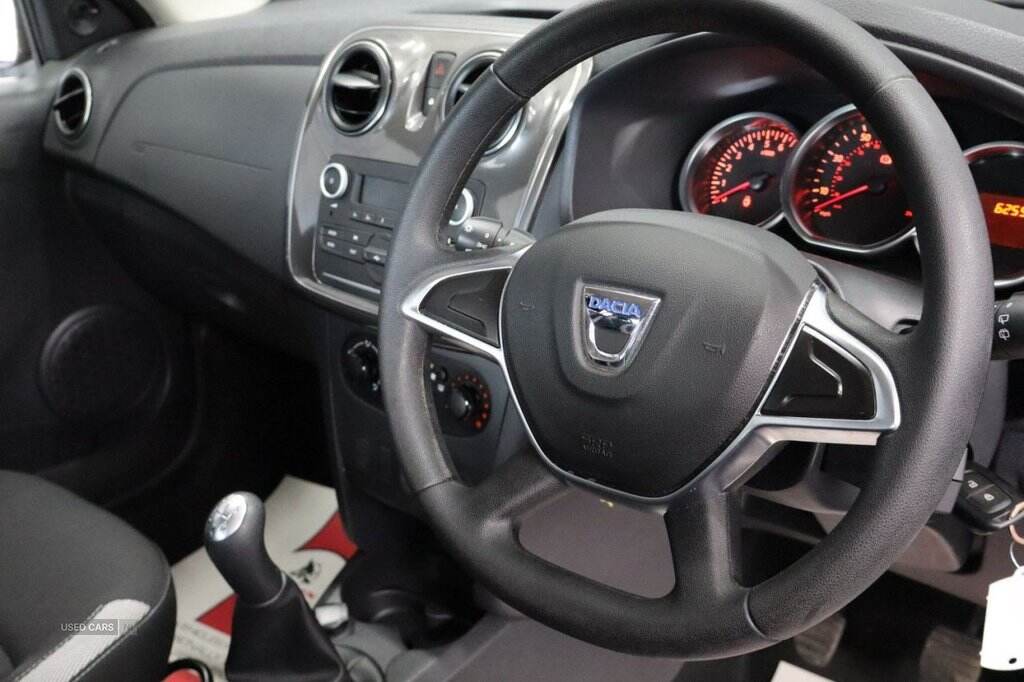 Mar 2021 Dacia Sandero Stepway 1.5 Blue dCi Essential 5dr