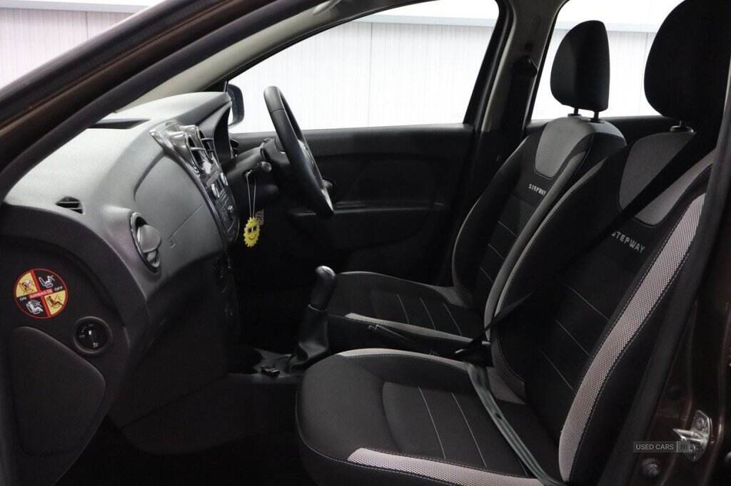 Mar 2021 Dacia Sandero Stepway 1.5 Blue dCi Essential 5dr