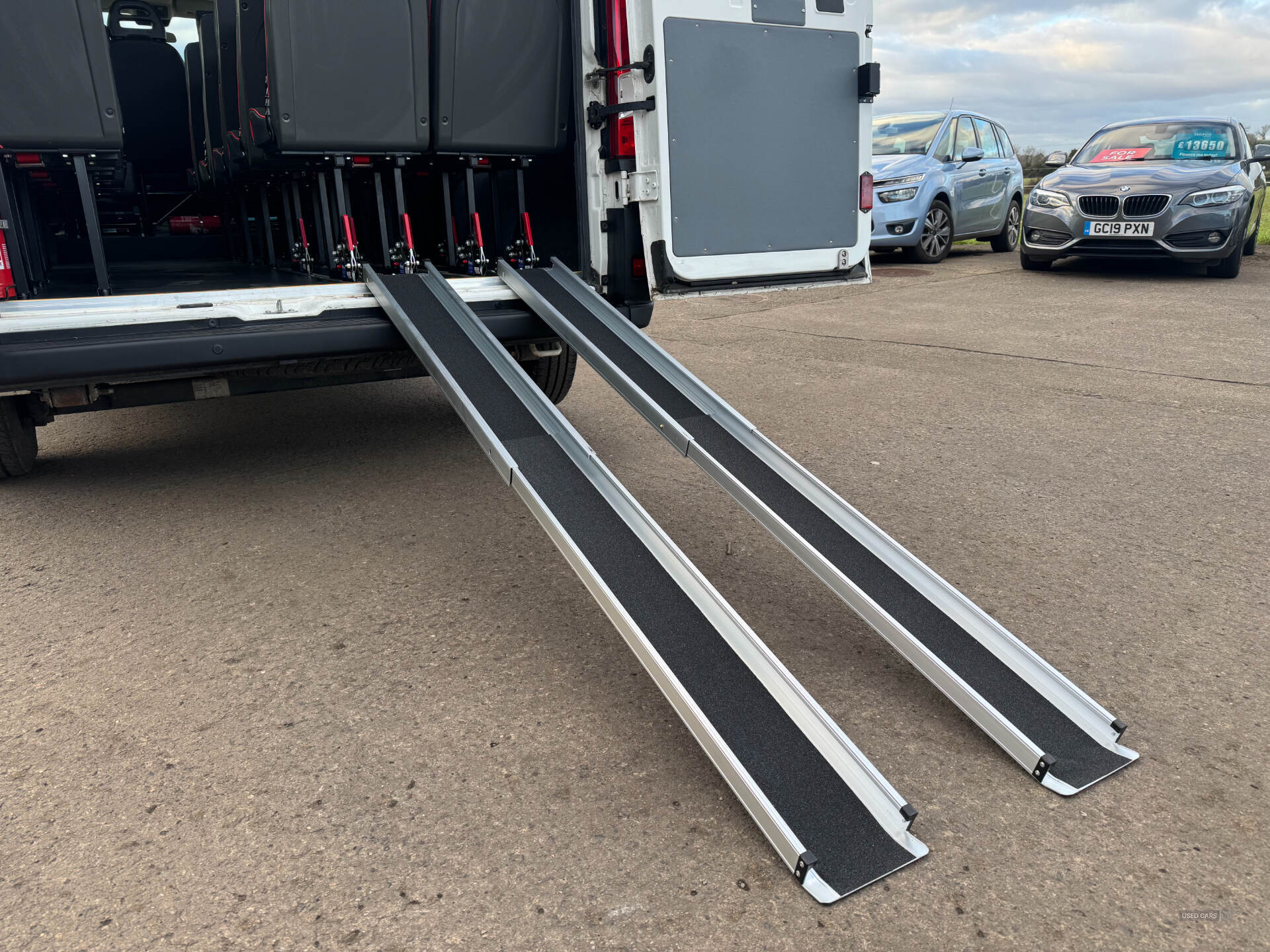 Dec 2019 Peugeot Boxer CANDRIVE FLEXI BLUE 2.2 HDI 17 SEATER MINIBUS