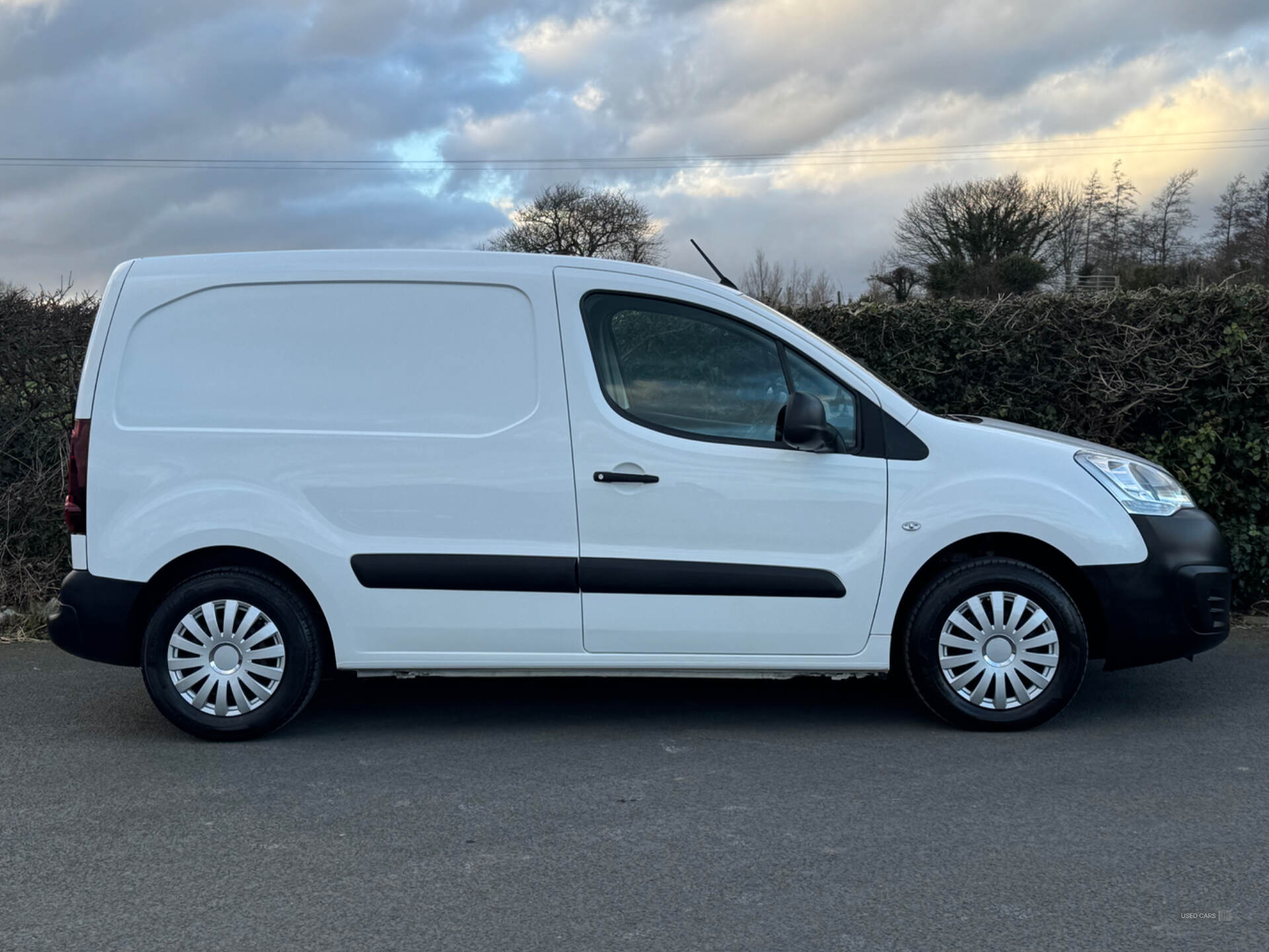 Citroen Berlingo L1 DIESEL in Down