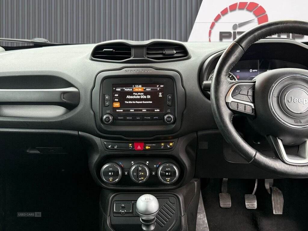 Mar 2017 Jeep Renegade 1.6 Multijet Limited 5dr