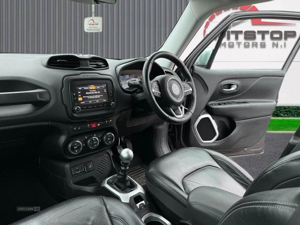 Mar 2017 Jeep Renegade 1.6 Multijet Limited 5dr