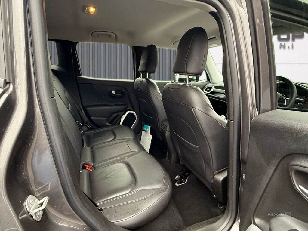 Mar 2017 Jeep Renegade 1.6 Multijet Limited 5dr