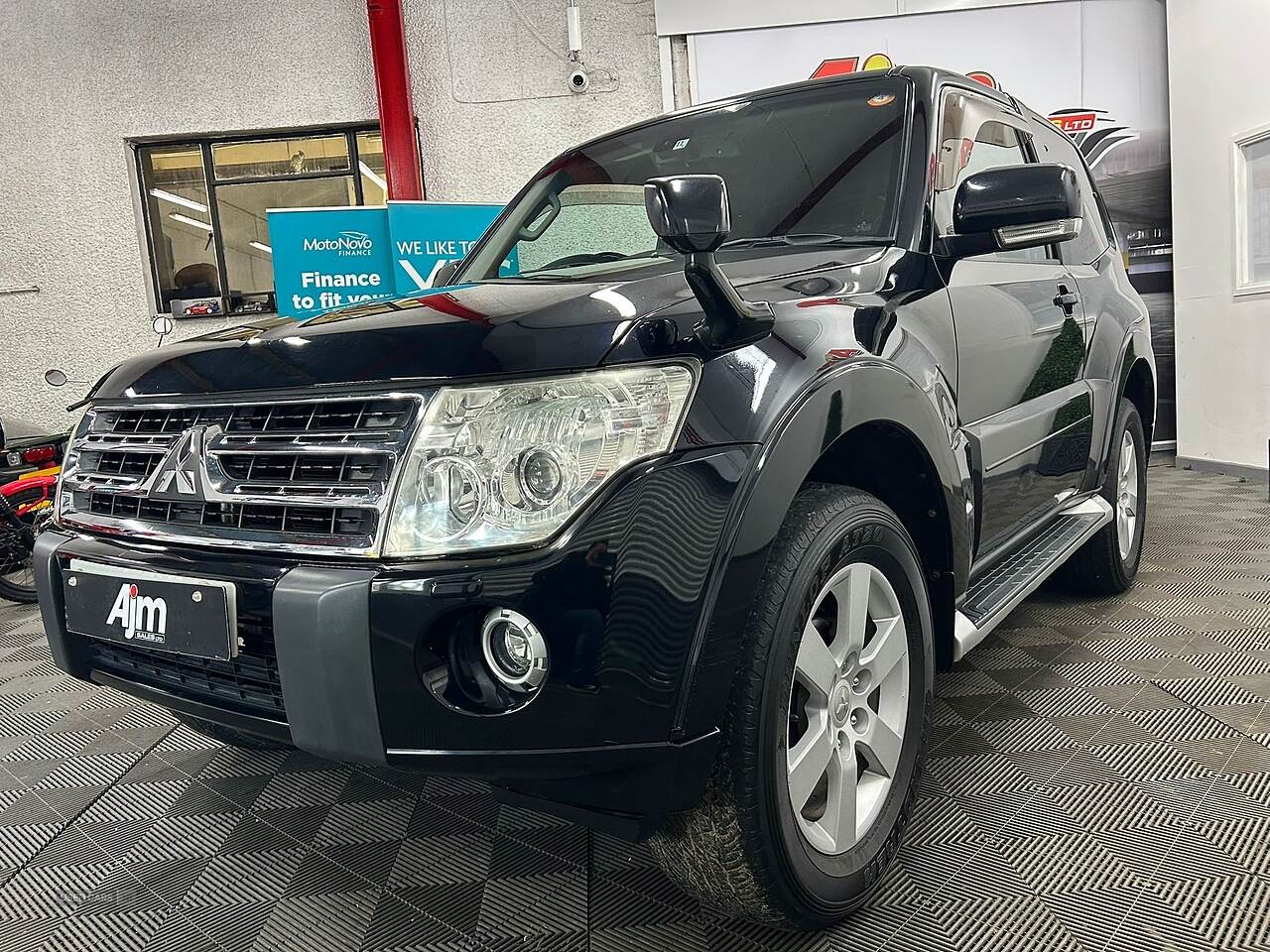 2024 Mitsubishi Pajero