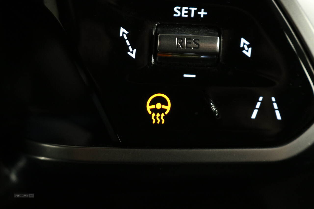 Jan 2022 Jaguar i-Pace 294kW EV400 Black 90kWh 5dr Auto [11kW Charger]