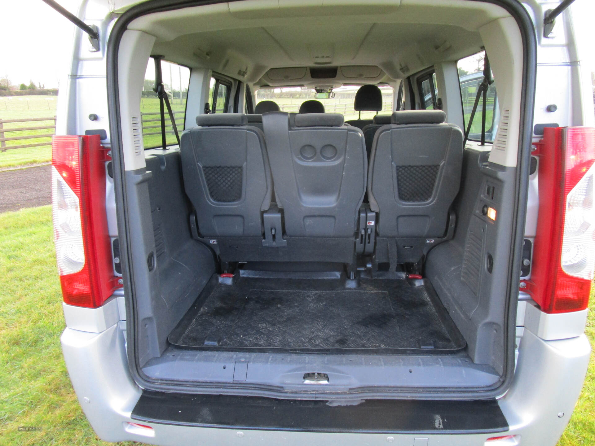 Jun 2013 Fiat Scudo FAMILY MULTIJET LWB 2.0 TDI NINE SEATER
