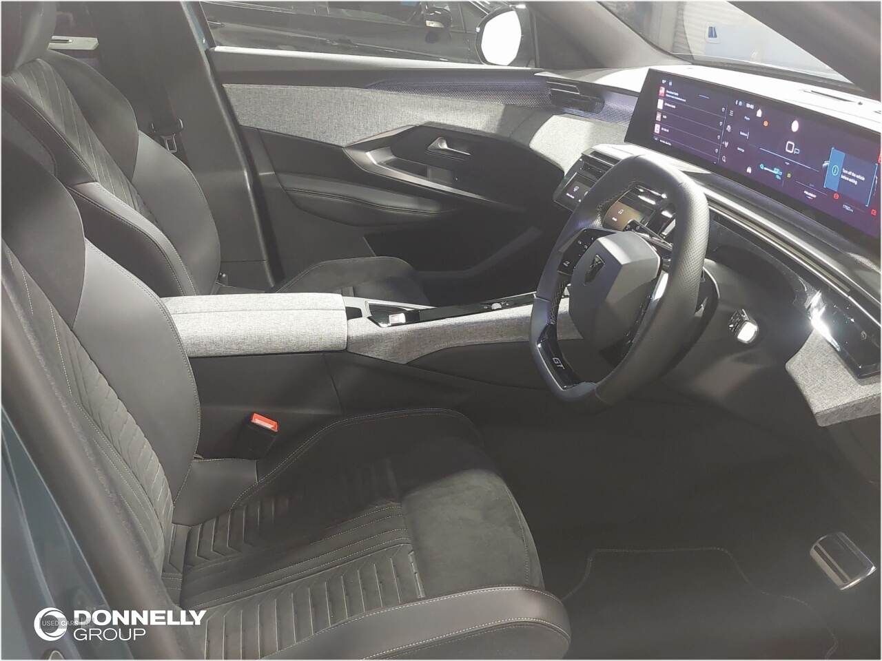 Sep 2024 Peugeot 5008 157kW GT 73kWh 5dr Auto