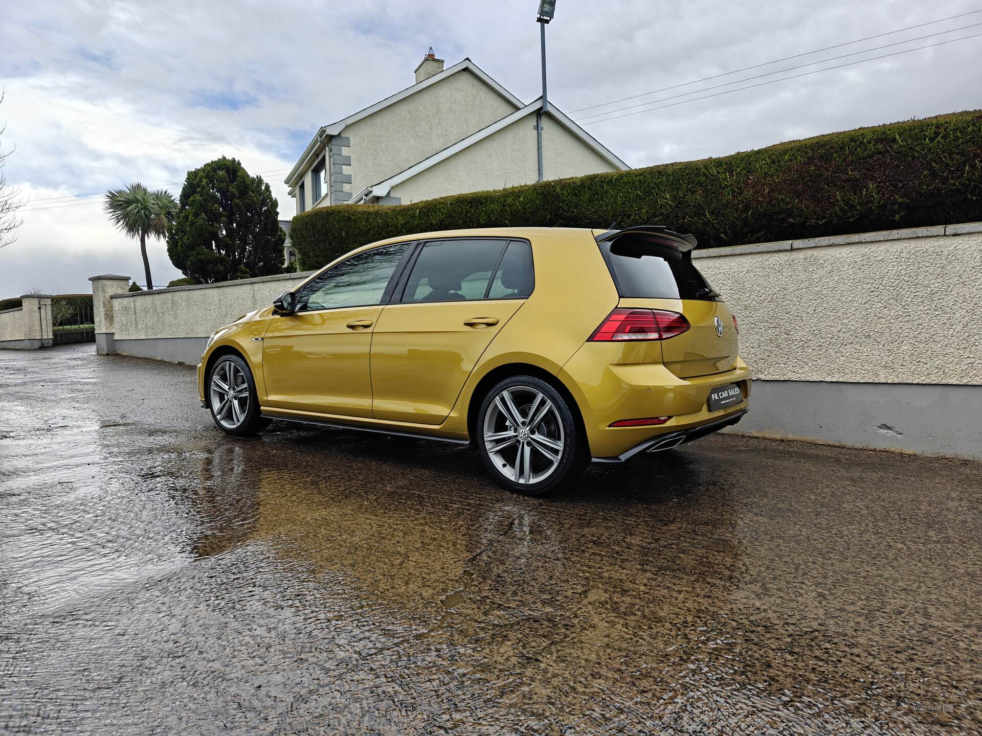 Jun 2018 Volkswagen Golf 2.0 TDI R-Line 5dr DSG