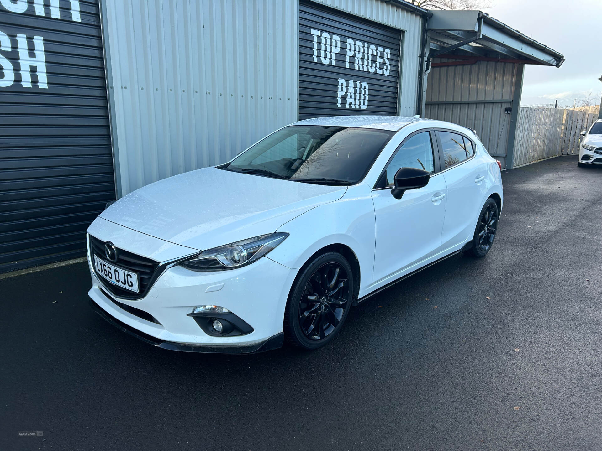 Sep 2016 Mazda Mazda3 2.0 Sport Black 5dr