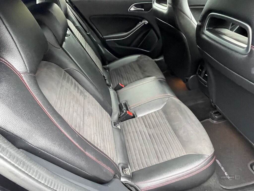 Nov 2017 Mercedes-Benz GLA GLA 200d AMG Line 5dr Auto