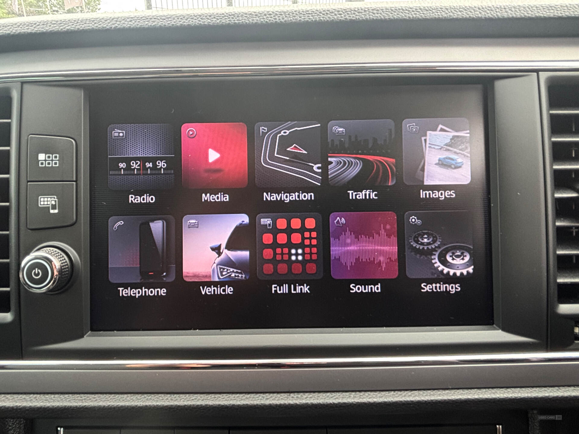 May 2018 Seat Leon 1.6 TDI SE Dynamic Technology 5dr DSG