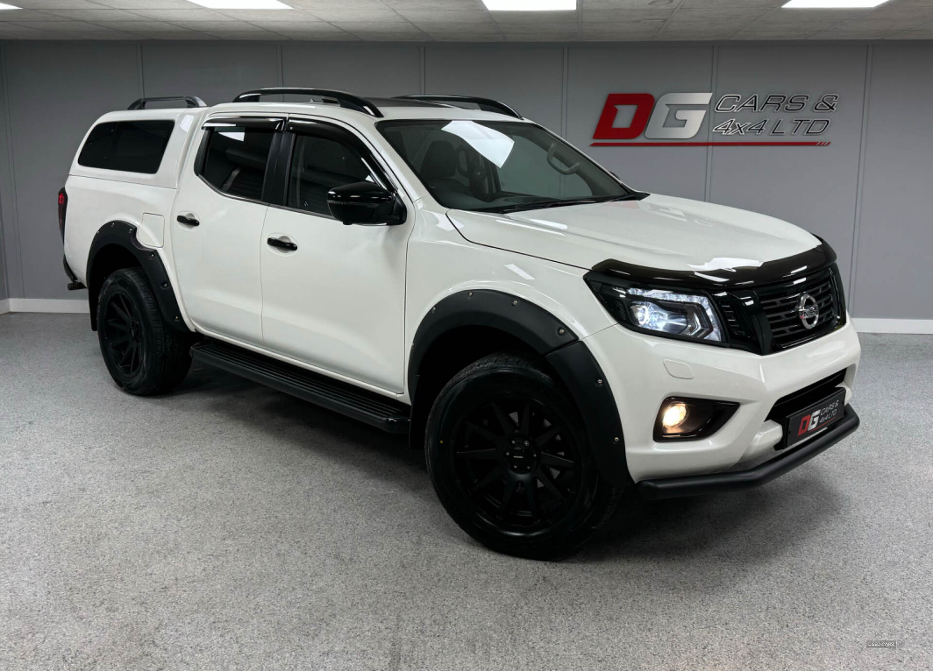Nov 2021 Nissan Navara Double Cab Pick Up N-Guard 2.3dCi 190 TT 4WD Auto