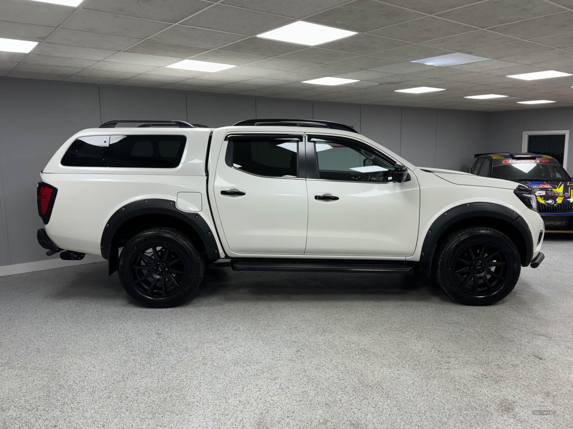 Nov 2021 Nissan Navara Double Cab Pick Up N-Guard 2.3dCi 190 TT 4WD Auto