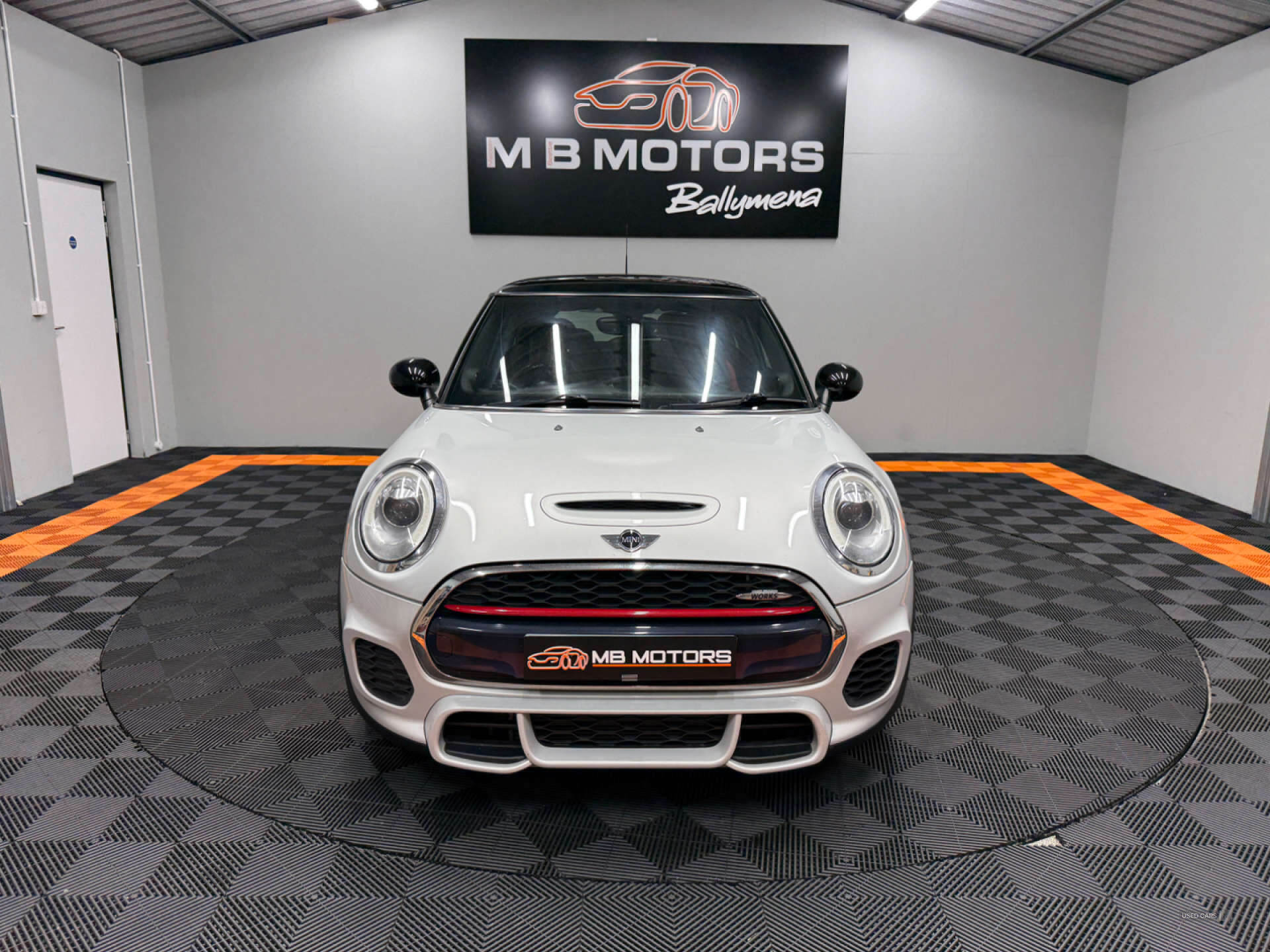 Oct 2015 MINI Hatch 2.0 John Cooper Works 3dr