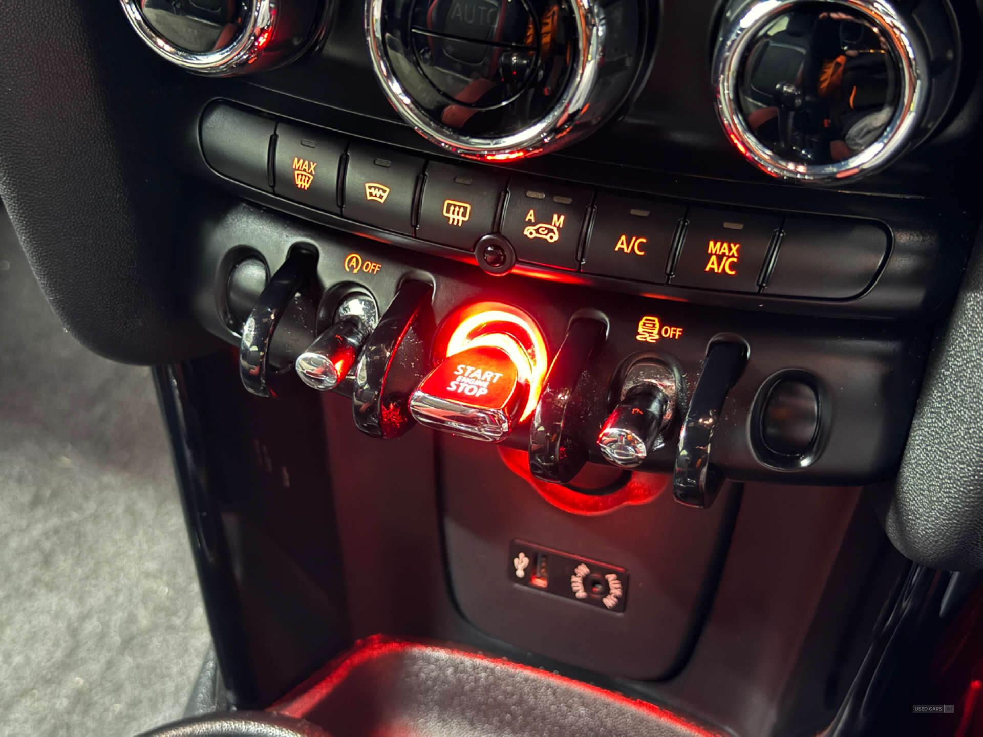 Oct 2015 MINI Hatch 2.0 John Cooper Works 3dr