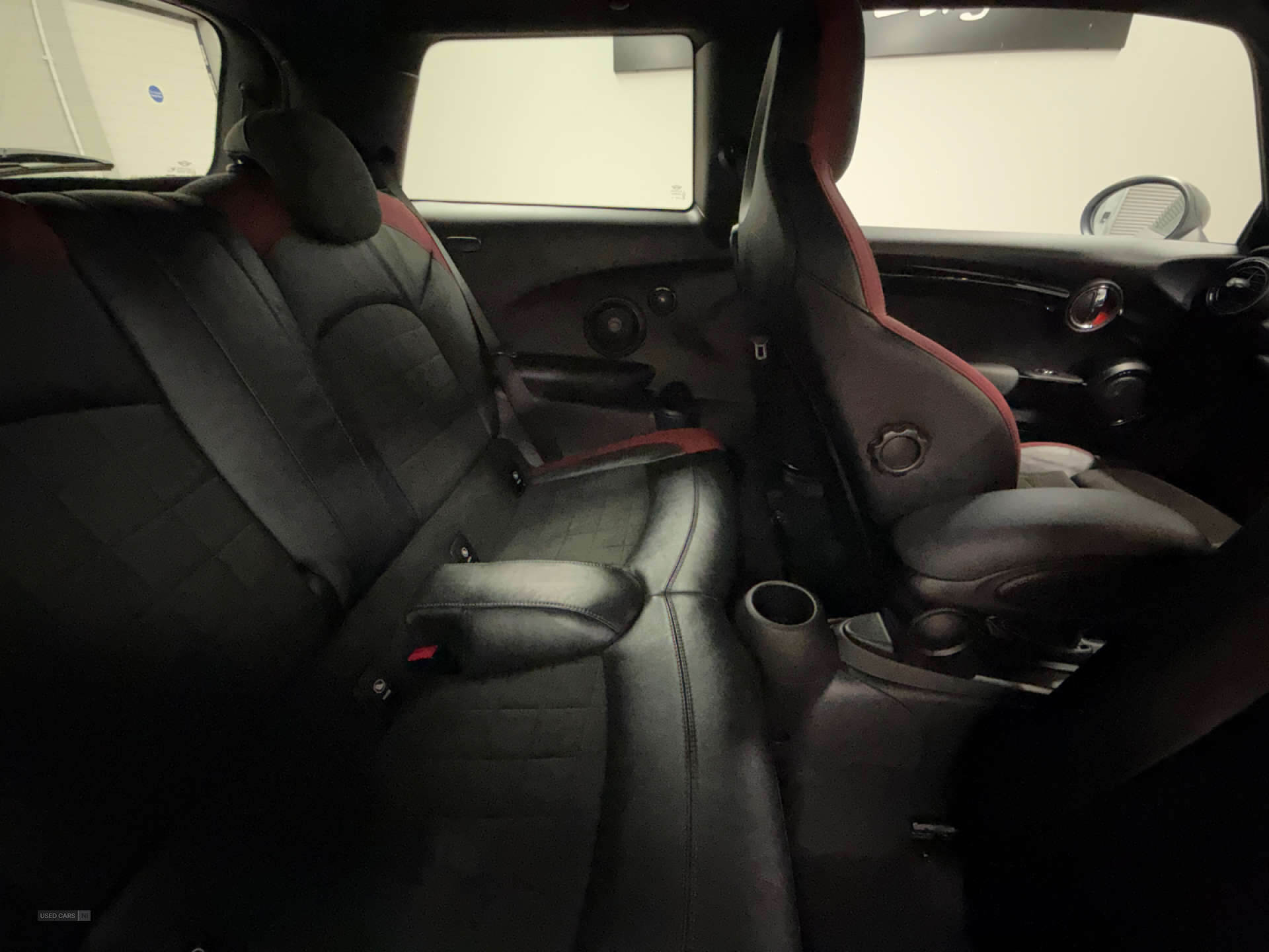 Oct 2015 MINI Hatch 2.0 John Cooper Works 3dr