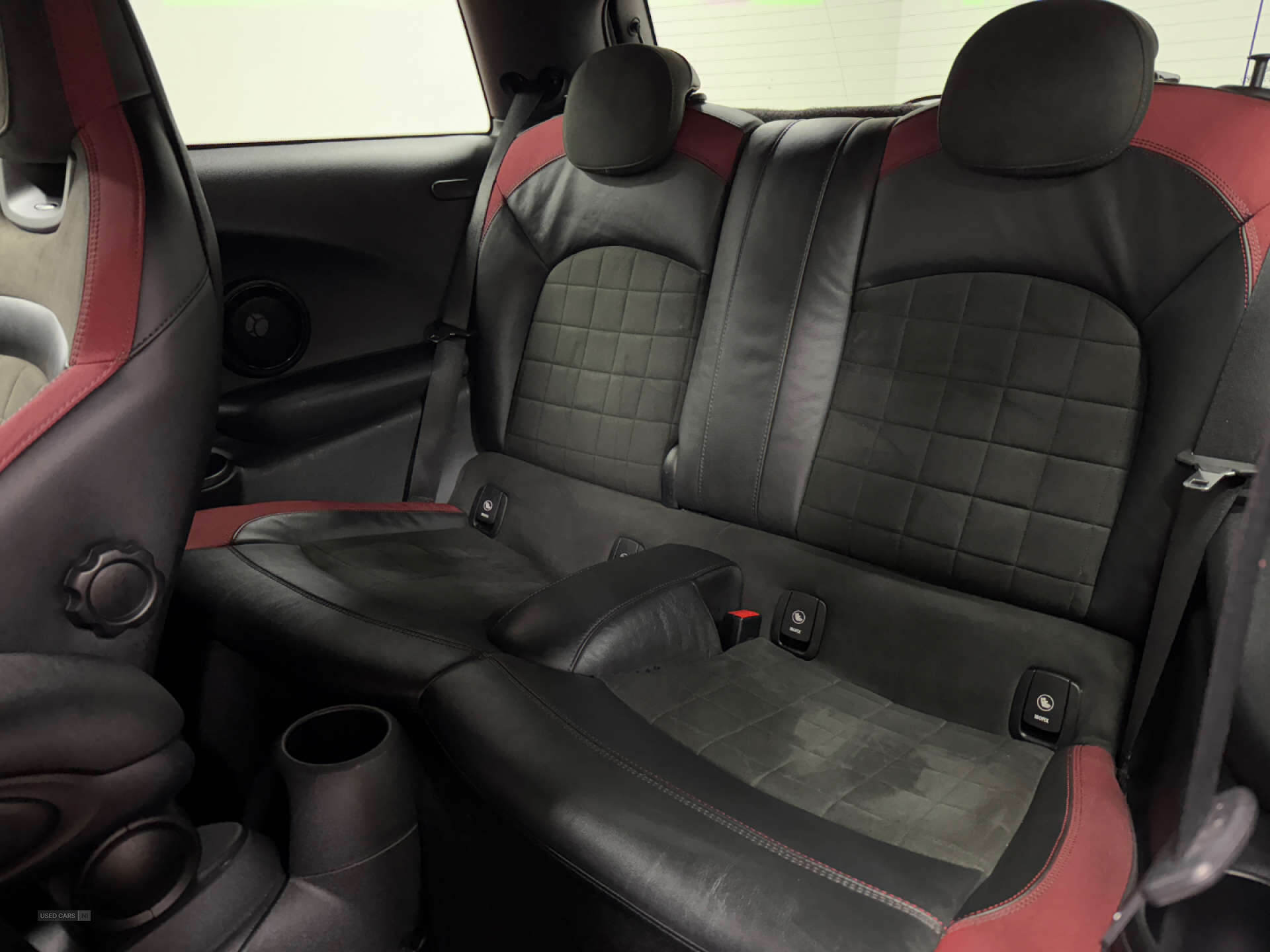 Oct 2015 MINI Hatch 2.0 John Cooper Works 3dr