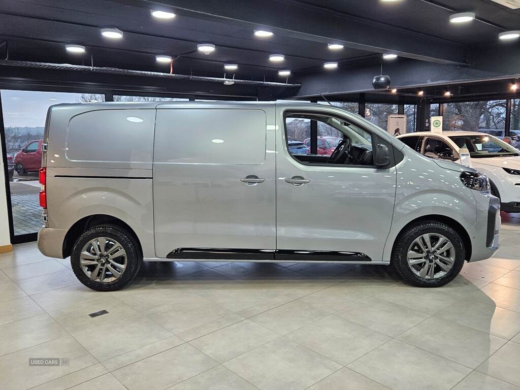 Jan 2025 Citroen Dispatch 2.0 BlueHDi 145ps Van Driver