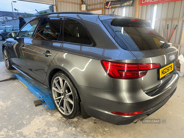 Audi A4 DIESEL AVANT in Down