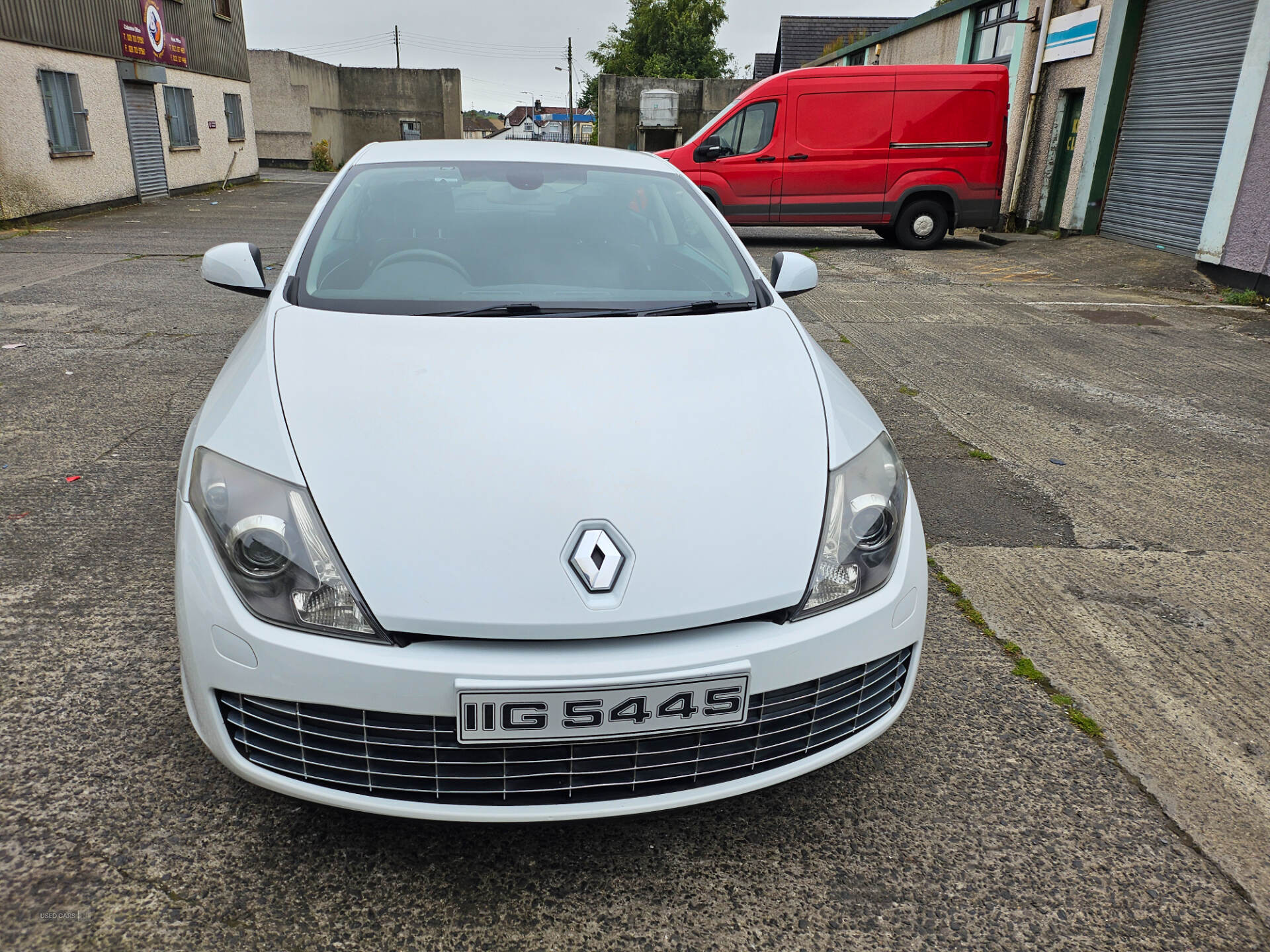 Apr 2010 Renault Laguna 2.0 dCi 150 TomTom Edition 3dr