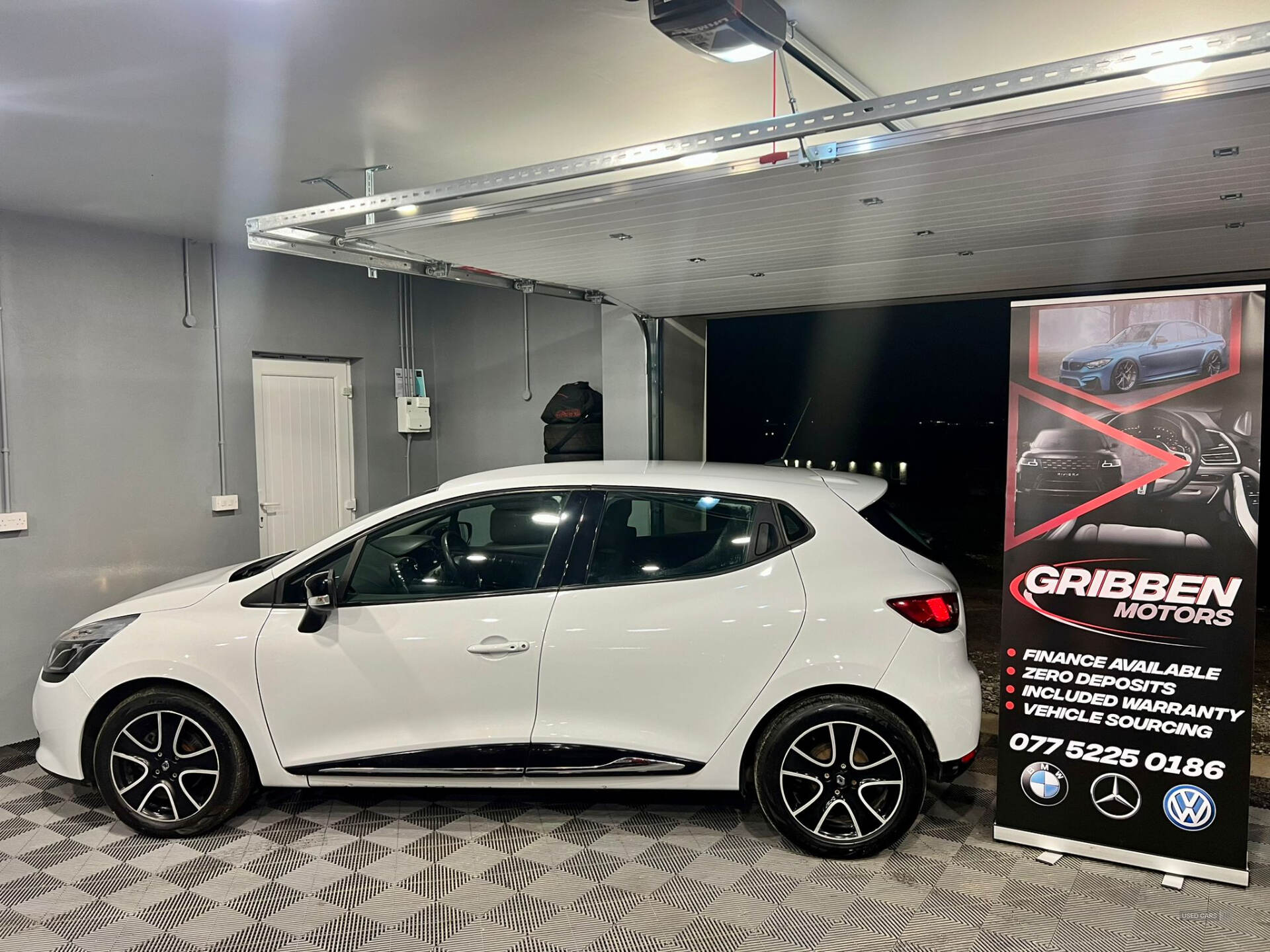 Mar 2014 Renault Clio 1.5 dCi 90 Dynamique MediaNav Energy 5dr