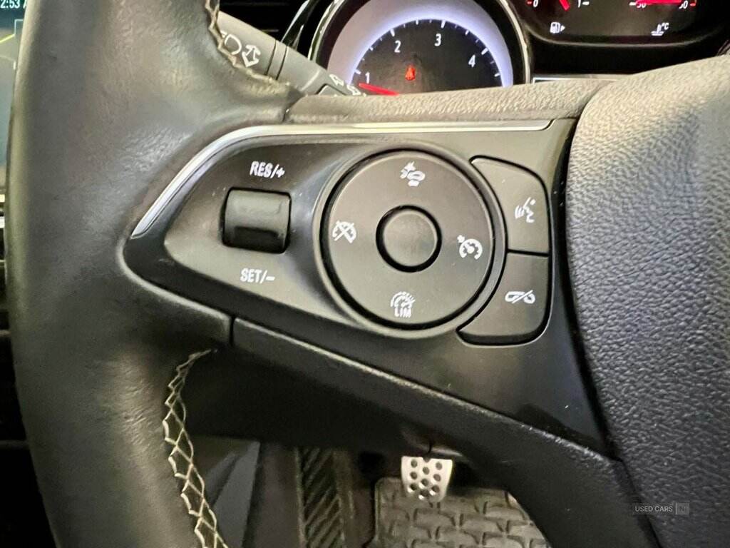 Mar 2020 Vauxhall Insignia 1.6 Turbo D ecoTec SRi Nav 5dr