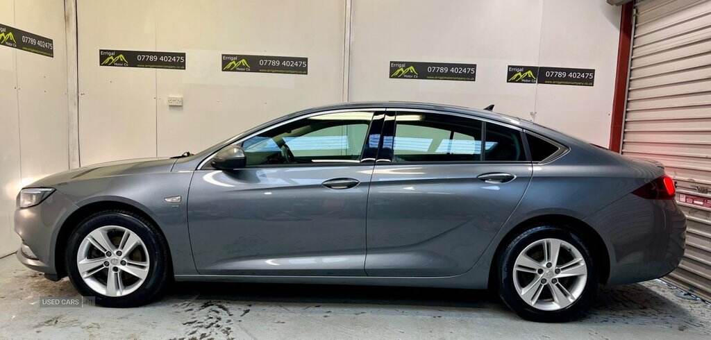 Mar 2020 Vauxhall Insignia 1.6 Turbo D ecoTec SRi Nav 5dr