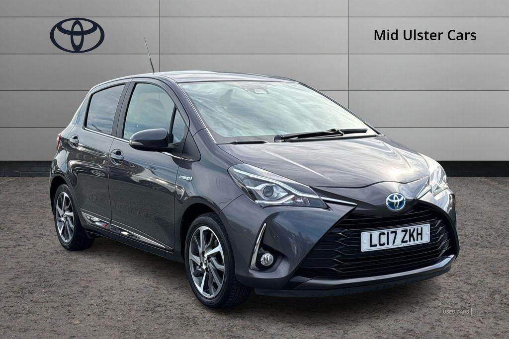 May 2017 Toyota Yaris 1.5 Hybrid Excel 5dr CVT