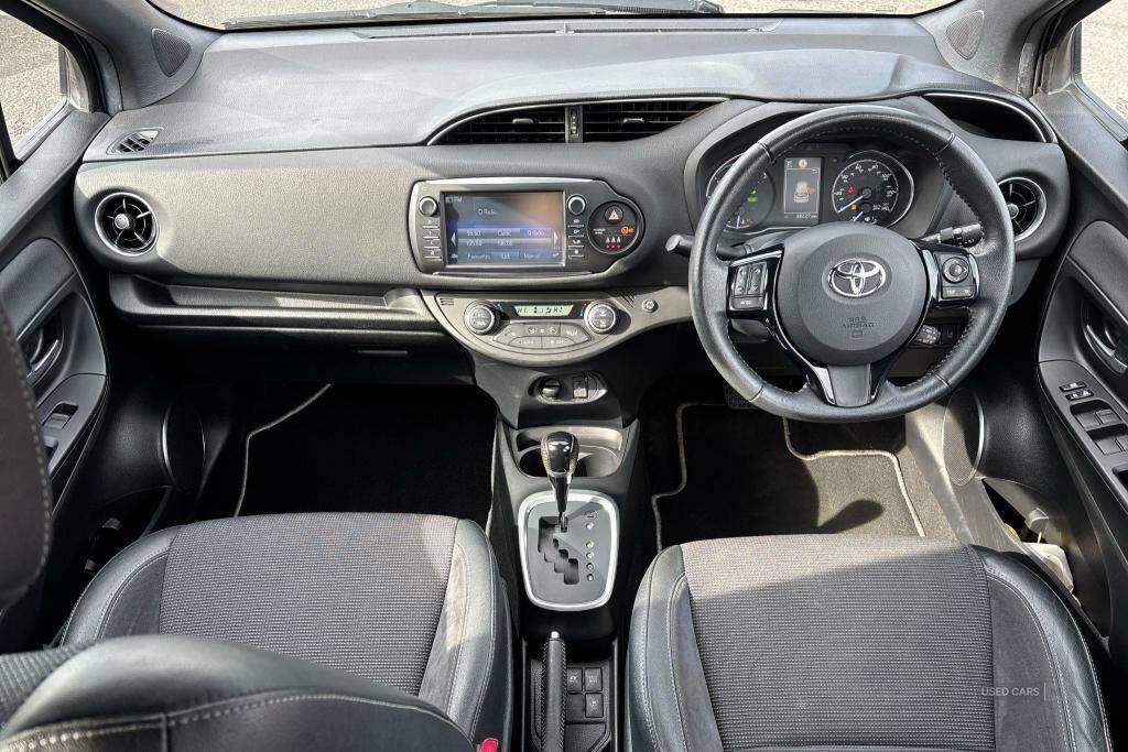 May 2017 Toyota Yaris 1.5 Hybrid Excel 5dr CVT