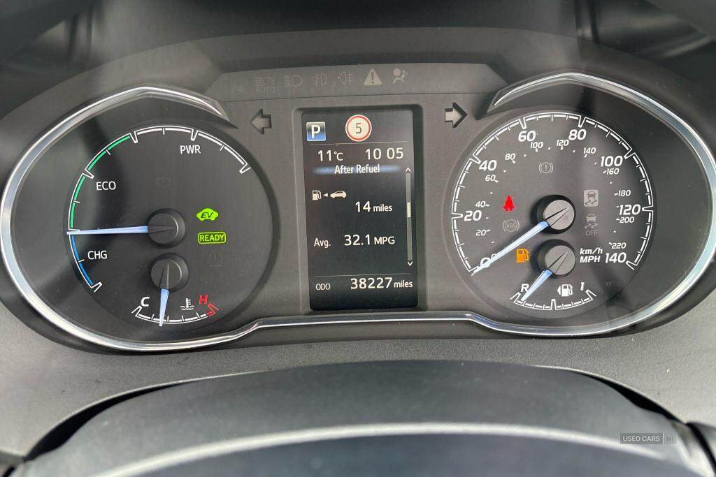 May 2017 Toyota Yaris 1.5 Hybrid Excel 5dr CVT