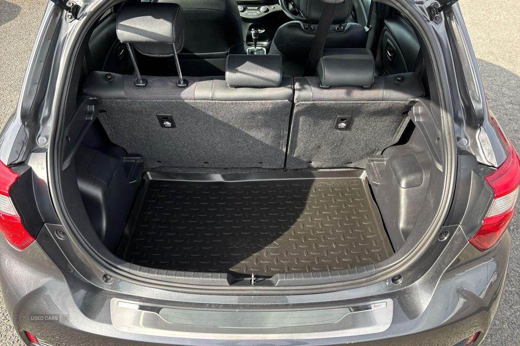 May 2017 Toyota Yaris 1.5 Hybrid Excel 5dr CVT