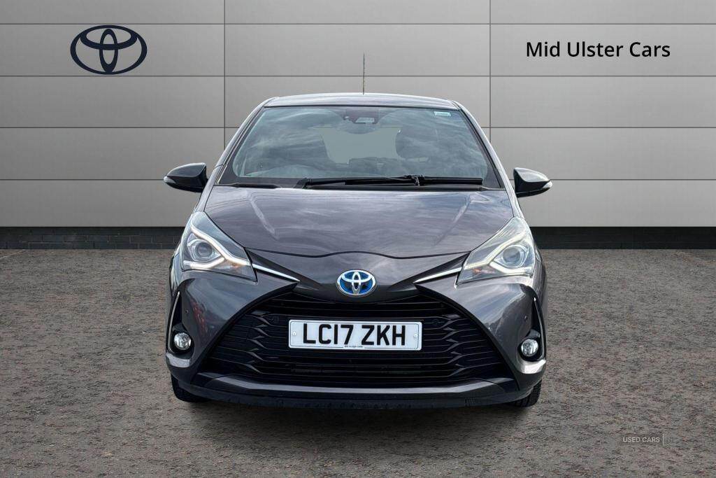 May 2017 Toyota Yaris 1.5 Hybrid Excel 5dr CVT