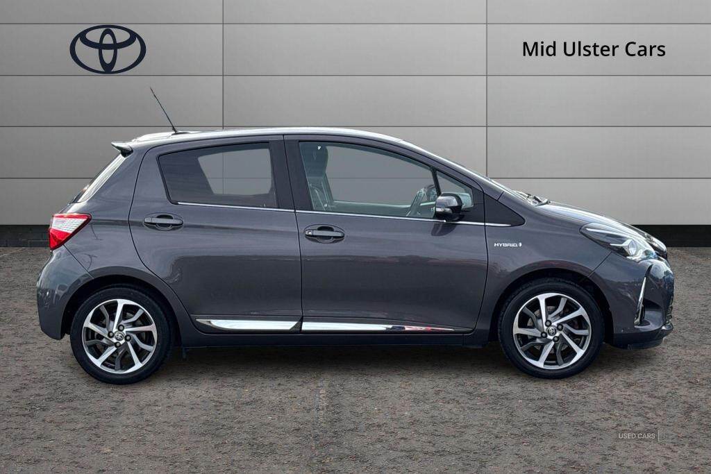 May 2017 Toyota Yaris 1.5 Hybrid Excel 5dr CVT