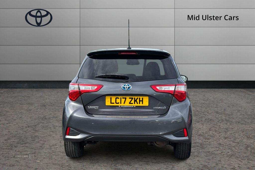 May 2017 Toyota Yaris 1.5 Hybrid Excel 5dr CVT