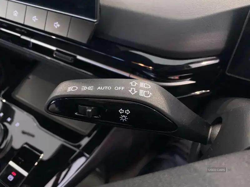 Feb 2025 MG MG4 125kW SE EV 51kWh 5dr Auto
