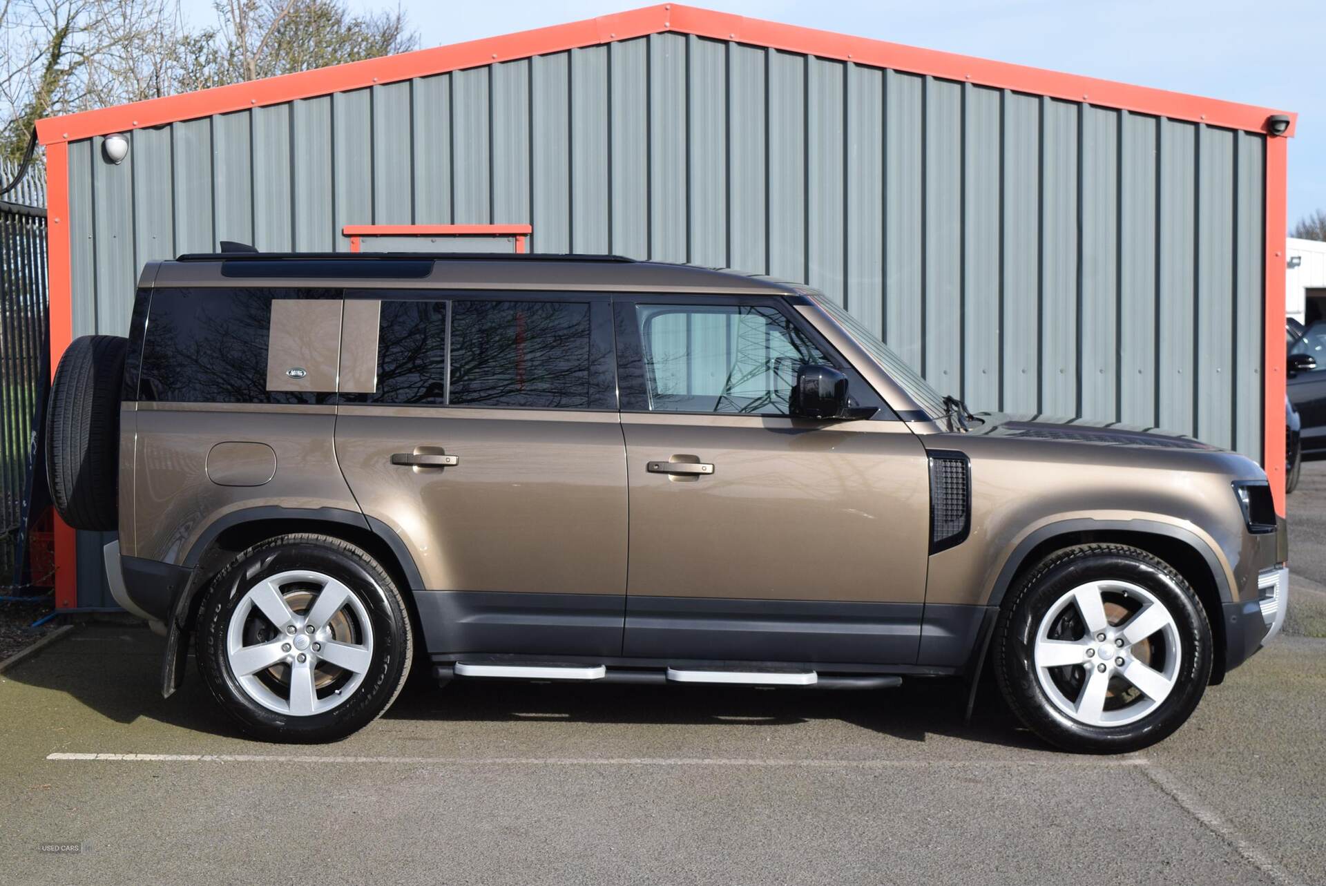  2021 Land Rover Defender 3.0 D300 HSE 110 5dr Auto