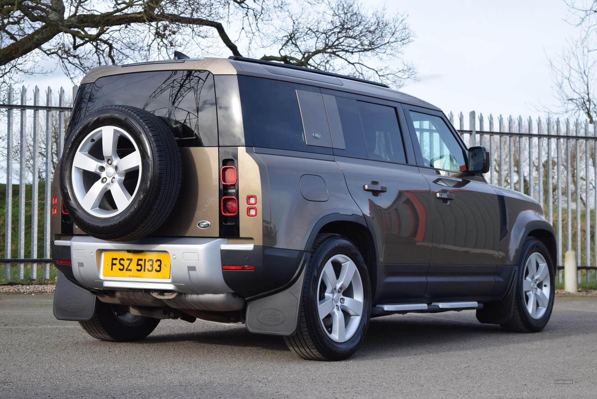  2021 Land Rover Defender 3.0 D300 HSE 110 5dr Auto