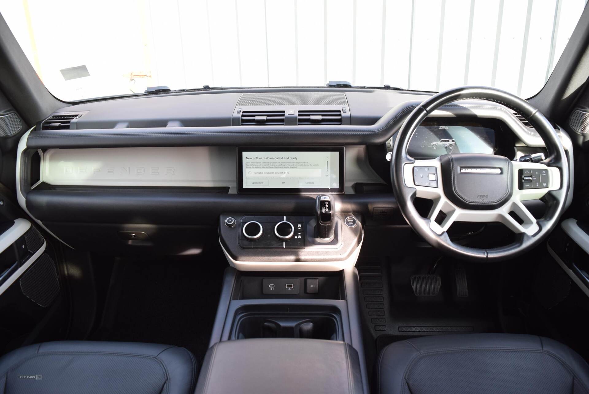  2021 Land Rover Defender 3.0 D300 HSE 110 5dr Auto