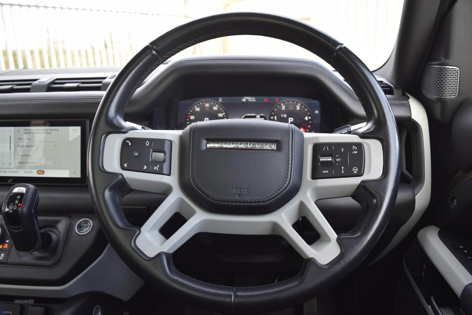  2021 Land Rover Defender 3.0 D300 HSE 110 5dr Auto